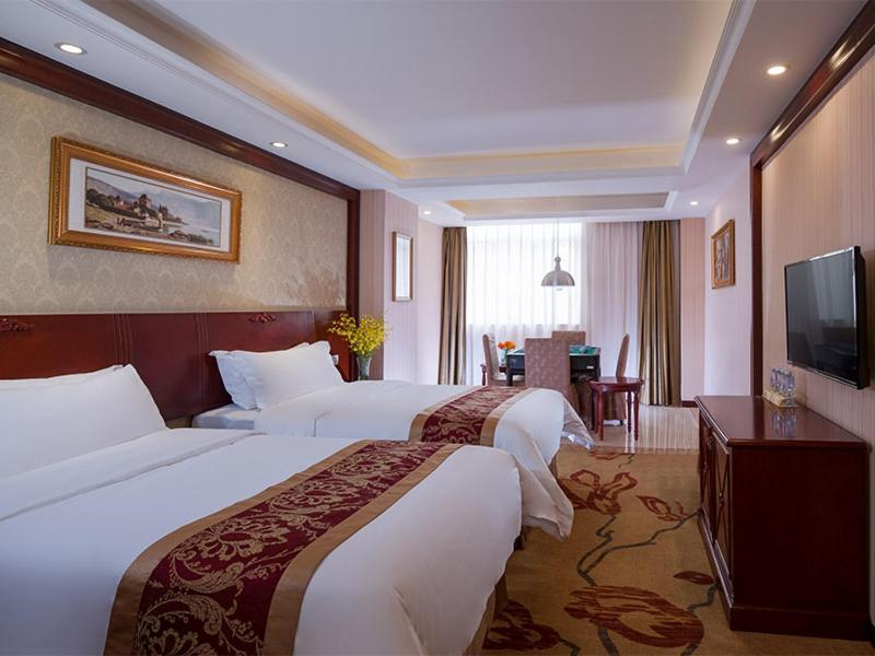 Vienna Hotel Shenzhen Guanlan Tangren Street Екстериор снимка